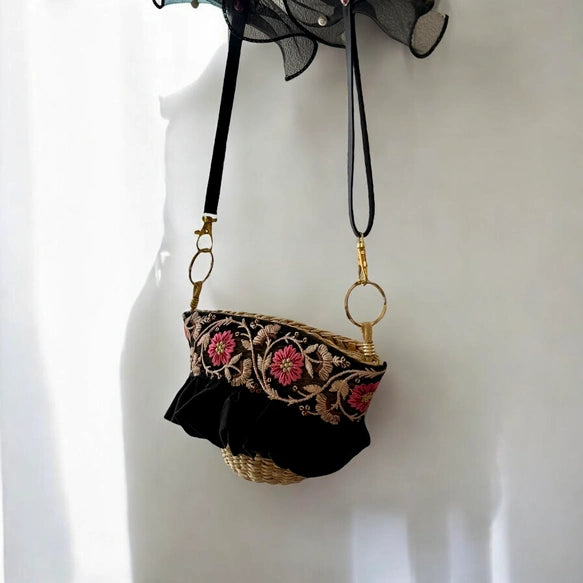 【多功能手提×肩背】日本職人刺繡緞帶迷你編織包|日系可愛設計・可拆式提把・輕巧實用隨身包