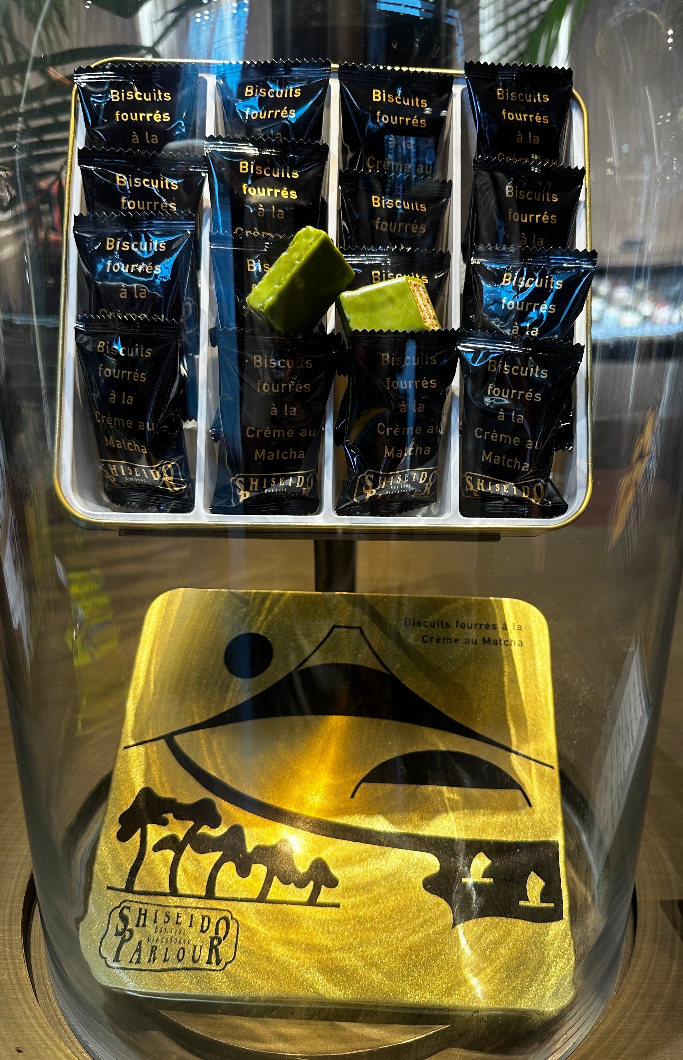 Japan SHISEIDO PARLOUR Ginza Limited Fuji Mountain Gift Box - Matcha Thousand Layers