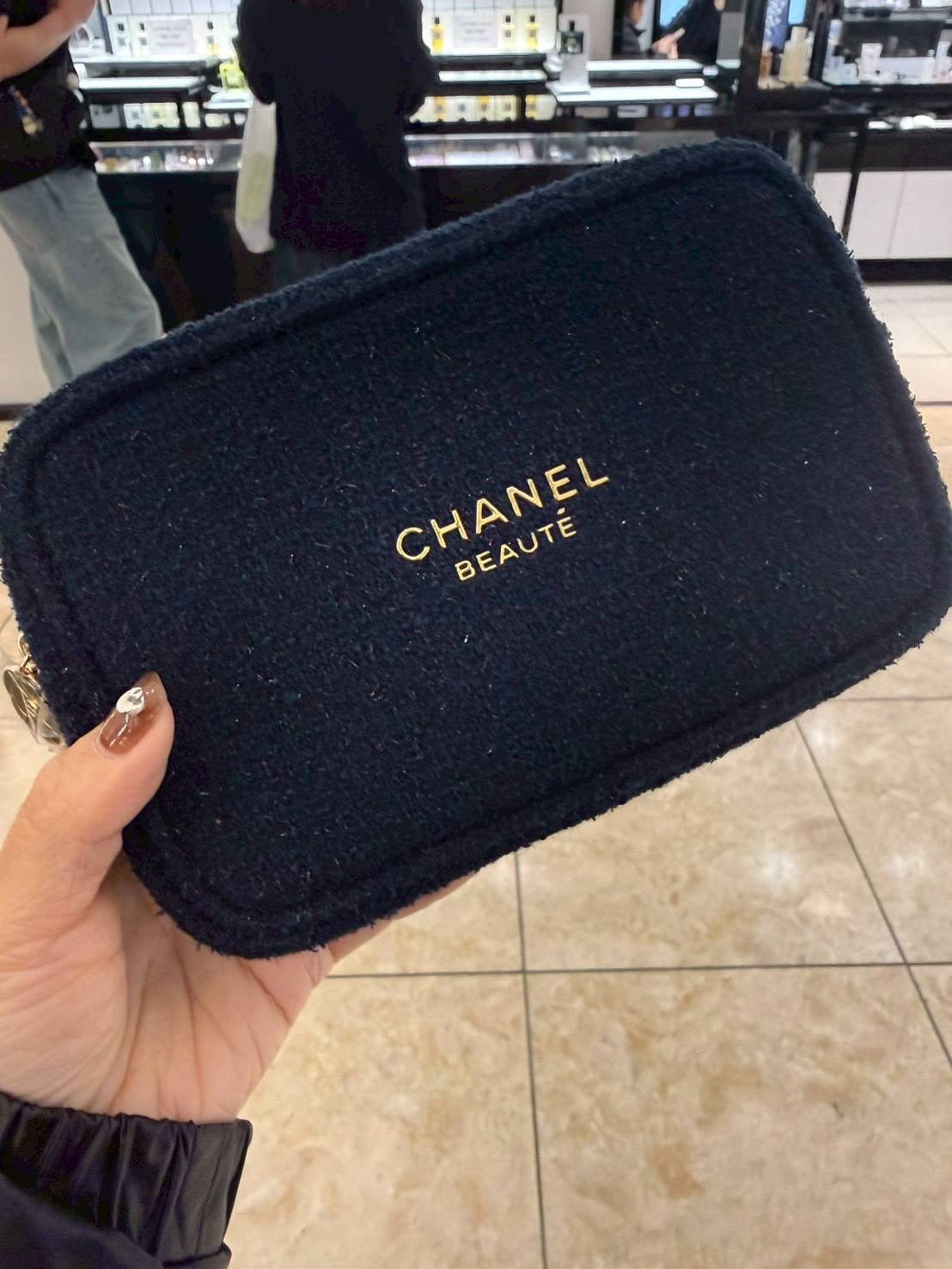 💎2025 CHANEL 香奈兒聖誕限量彩妝禮盒|黑五搶先預購🎄✨(含紙袋&夢幻包裝)