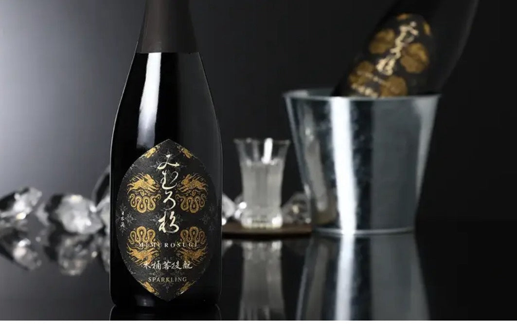 🍶【木桶×菩提酵母×氣泡的奇蹟】MIMURO SUGI 木桶菩提酵母氣泡清酒 720ml|奈良傳統釀造 × 法式氣泡工藝 ✨