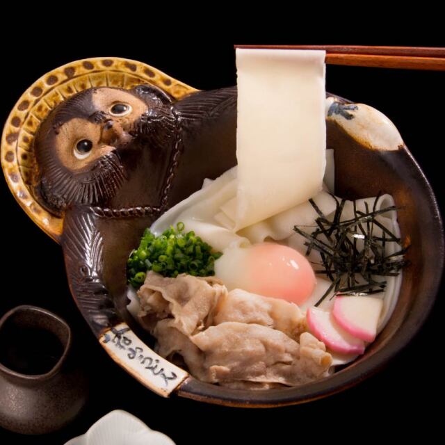 日本群馬花山鬼ひも川寬麵 200g|超人氣冠軍 UFO 寬麵界王者・Q彈滑嫩・香濃湯汁超吸附・在家也能吃到名店味