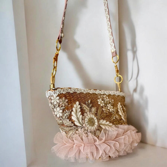 【多功能手提×肩背】日本職人刺繡緞帶迷你編織包｜日系可愛設計・可拆式提把・輕巧實用隨身包
