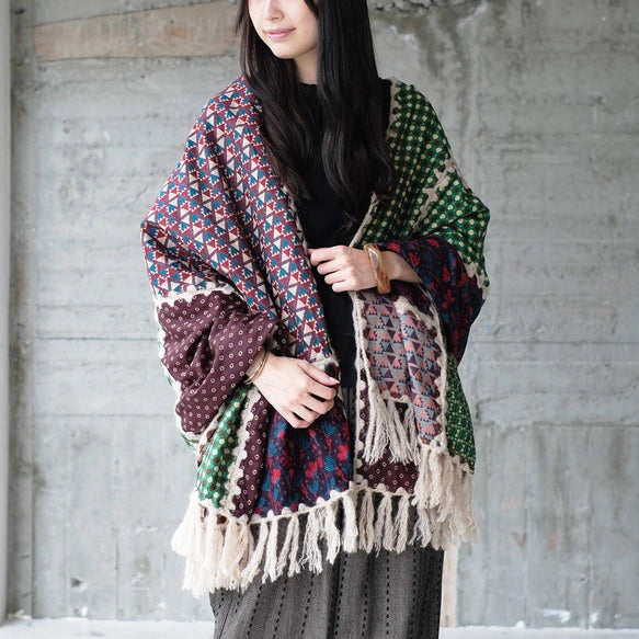 日本職人手作異國風拼布大判圍巾｜復古設計感X藝術靈魂，2025新色登場！