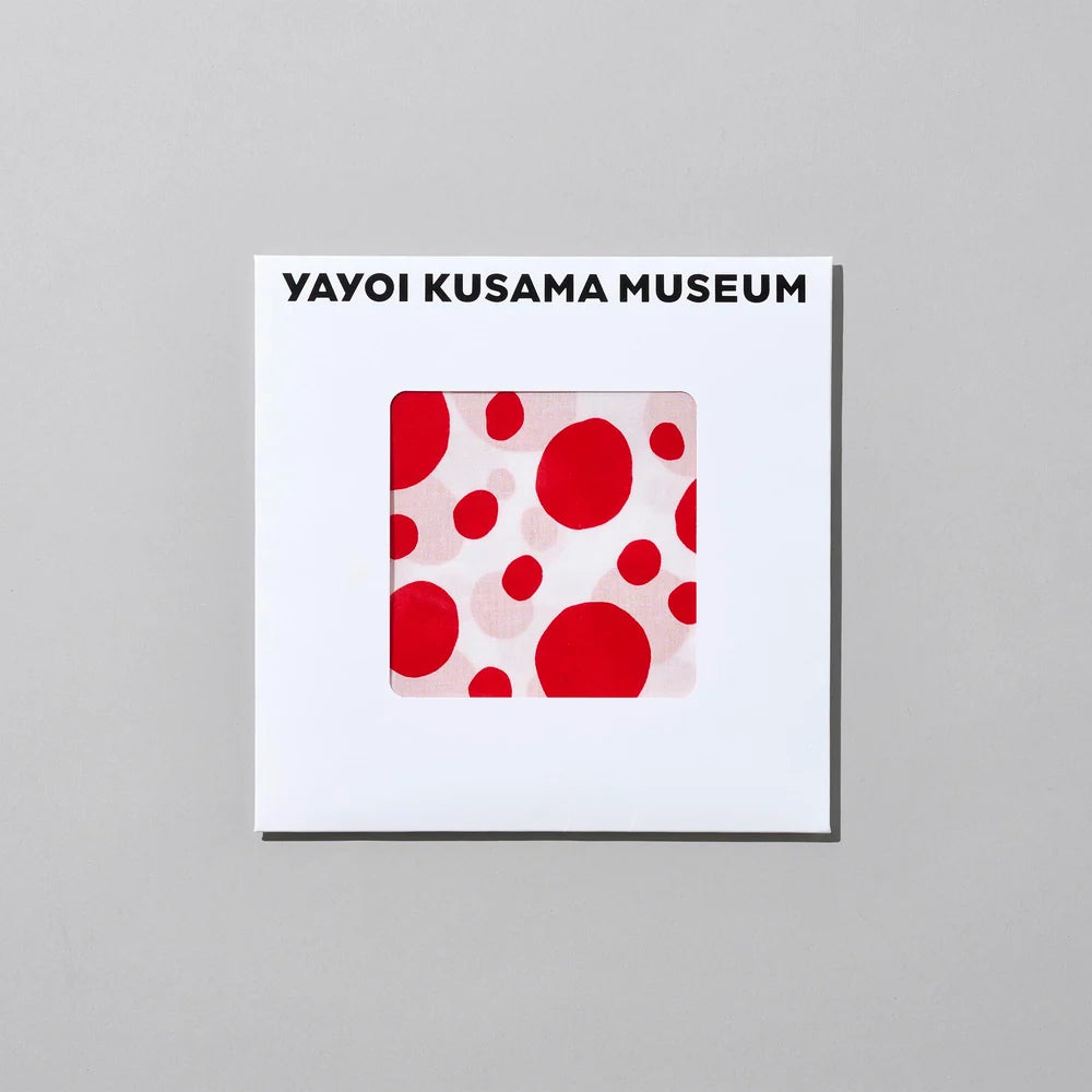 YAYOI KUSAMA STORE官方授權｜草間彌生美術館原創手帕（紅色圓點系列）